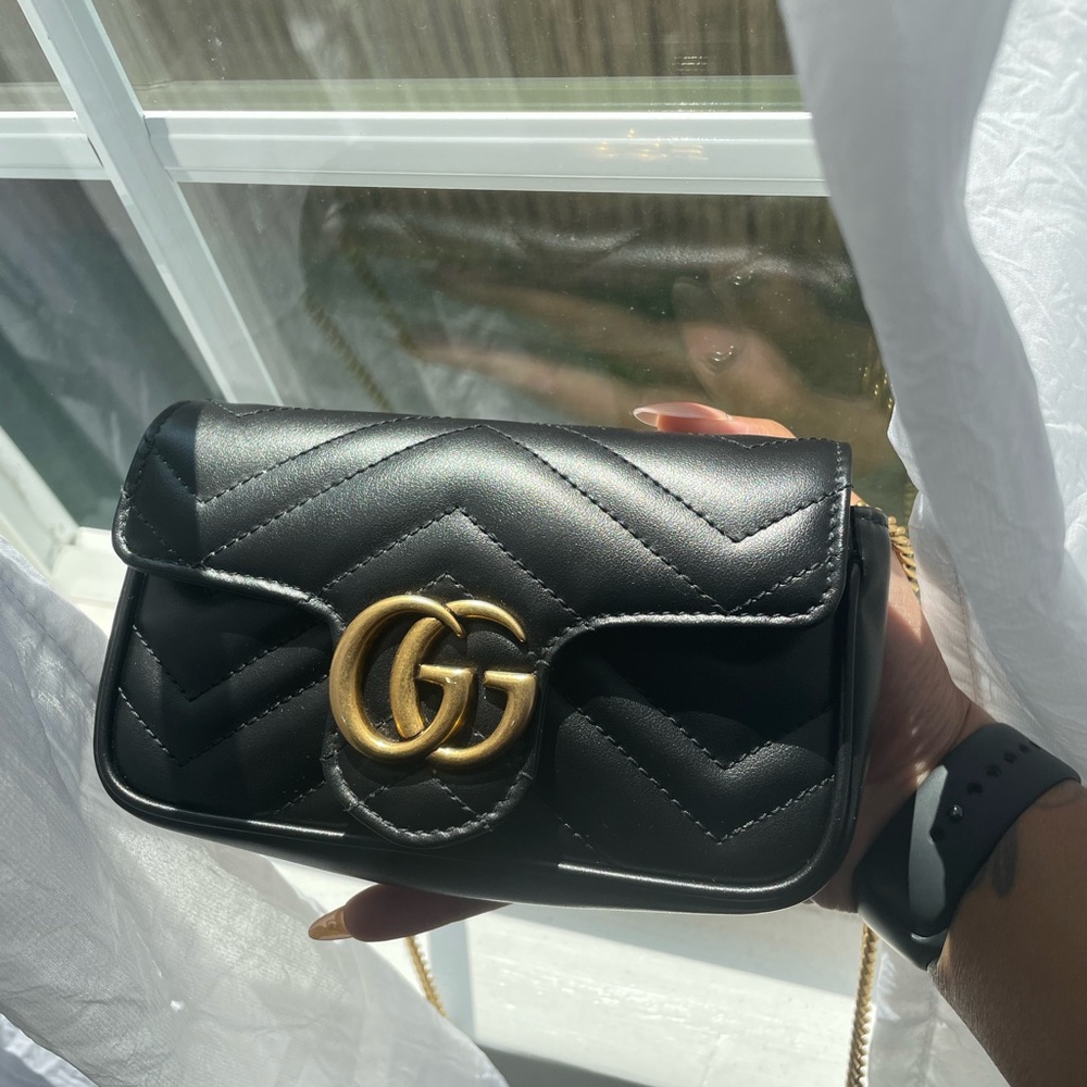 Black Gucci Mini GG Marmont Quilted Bag